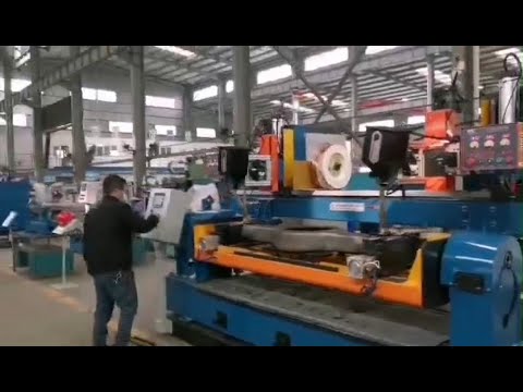 Automotive drive axle shell longitudinal seam submerged arc welding machine