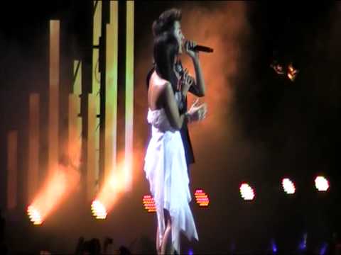 [FANCAM][HD] 20130309 #MuBankJKT Special Stage SISTAR HyoLyn ft Eru - Kemesraan