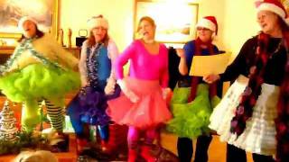 Marilyn Monroe singing Santa Baby  4 girls dancing