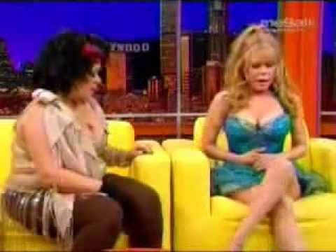 download lagu mp3 mp4 Charo Baeza, download lagu Charo Baeza gratis, unduh video klip Charo Baeza
