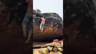 Video thumbnail of Grisday, 6c+. Alcañiz
