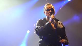 Spent the Day in Bed - Morrissey Live @ Alexandra Palace, London - 2018 03 09 [FM] [MultiCam]