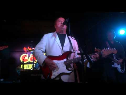 Gerry And The Pacemakers "How Do You Do It" @Cavern Club in Liverpool, UK on 28 August 2012