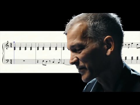 Brad Mehldau plays Your Mother Should Know at the Village Vanguard