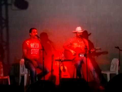 Rafael e Rondinelli - modaaaao ao vivo (passagem de ida)