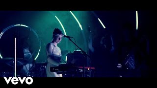 Vaults - Midnight River - Live At Heaven