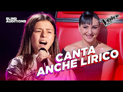 Maria Rosaria performs "Due vite" by Marco Mengoni | The Voice Kids Italy Blind Auditions