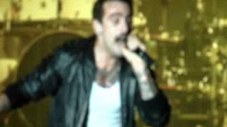 Hedley-  Color  Outside  The  Lines