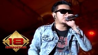 Download lagu KERENN!!! Aksi .. ' Five Minutes ' Aisyah (Live Konser Bandung 1 Februari 2014) mp3