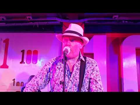 'Rock n Roll Ambulance' - Luke Haines & Peter Buck @ 100 Club, London, UK