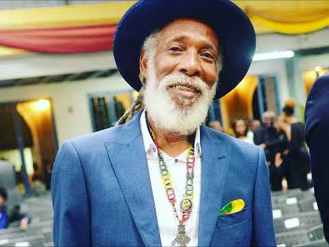 Big Youth  -  Chanting