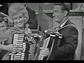 JUST BECAUSE, POLKA MUSIC ... ARTISTS, MYRON FLOREN & JO ANN CASTLE ... LAWRENCE WELK SHOW (1962)