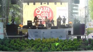 Rolling Train   Slow rollin train cover