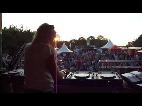 Dj Metzker Viktoria @ Donaufestinsel, Vienna (Austria)22.06.12.