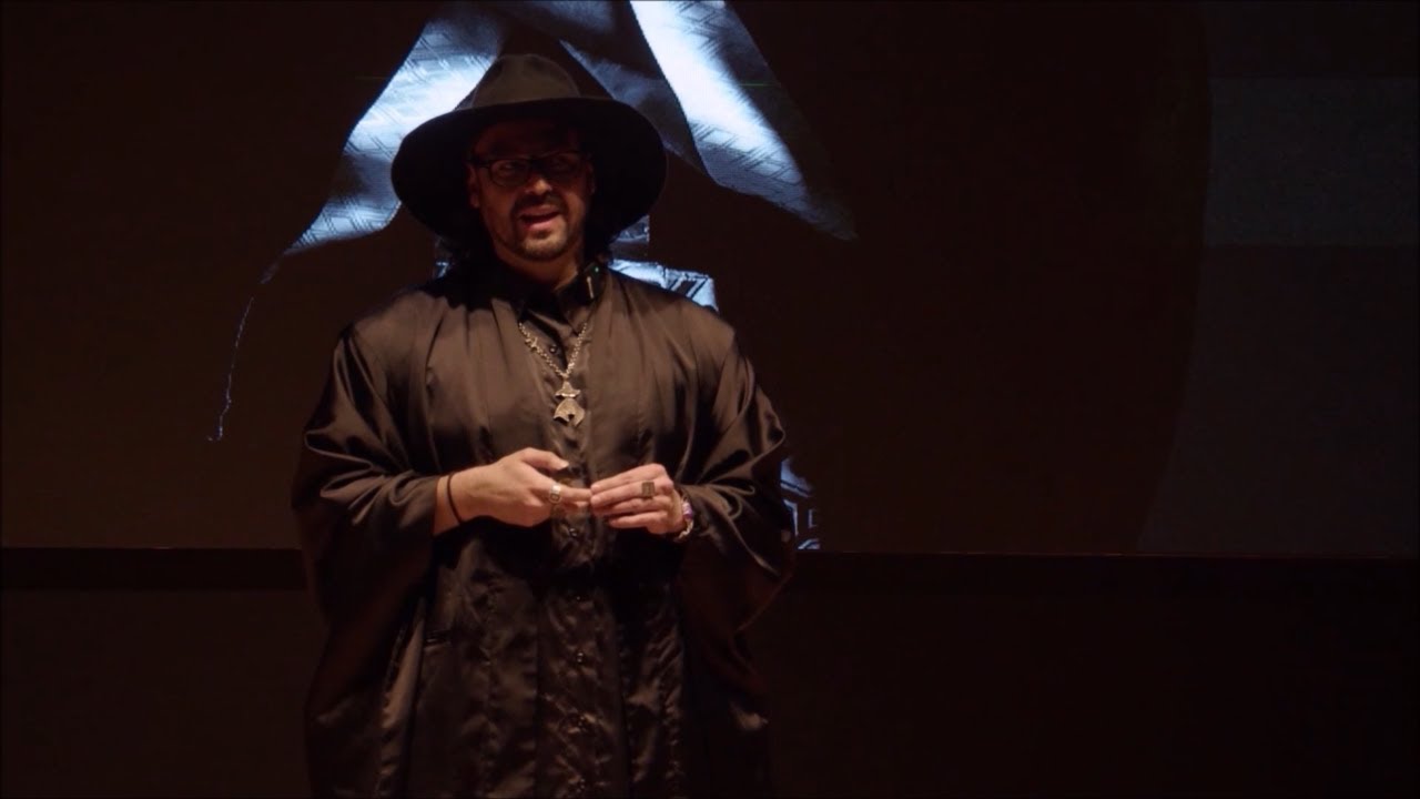 "Entre el empresario y el artista" | Panni Margot | TEDxBarrioSanNicolasSalon
