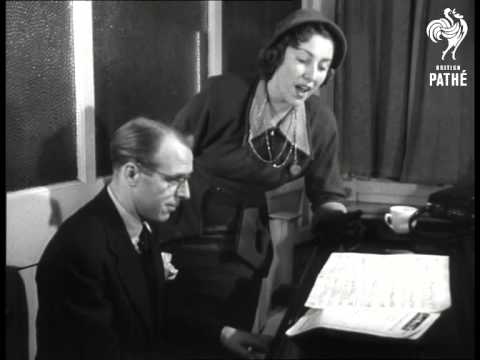 Tin Pan Alley (1951)