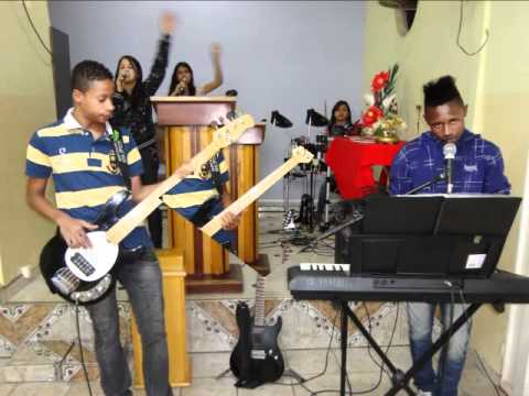 Quadrangular Vera Cruz.....B.H...M.G....08 Julho 2012 - Guiar-me-ei Pelos teus caminhos.