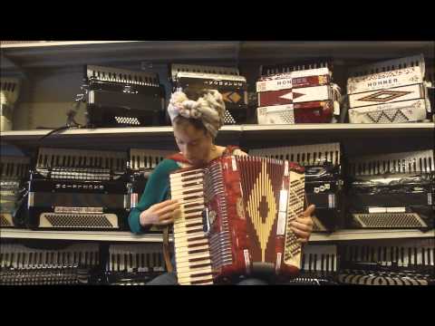 1426 - Red Harmonium LM 120 $795