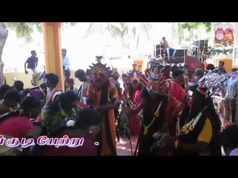 kulasai dasara 2016 sivenkudiyeatru set aatam  in mutharamman kummi  melam 16 by VS,.DINESH