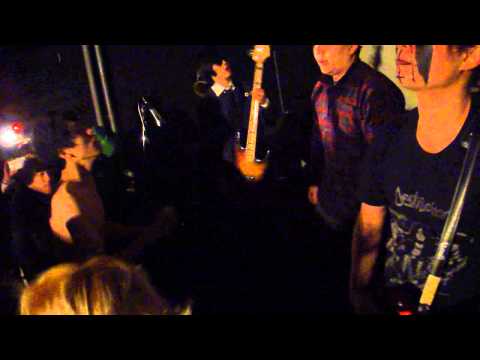 20130112 Find The Spot - Clench Your Fist