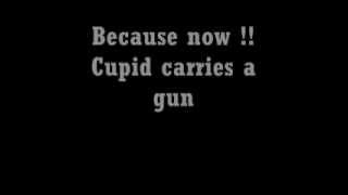 Marilyn Manson Cupid Carries A Gun (Oficial Lyrics) (letra)
