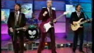 Que grande es esto del amor - Cafe Quijano