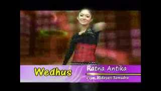 Download lagu ▶ Wedhus  Ratna Antika   goyang hot remix mp3