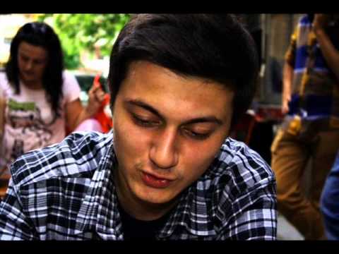 Berkay Akşit - Biraz Gerçek (2013)