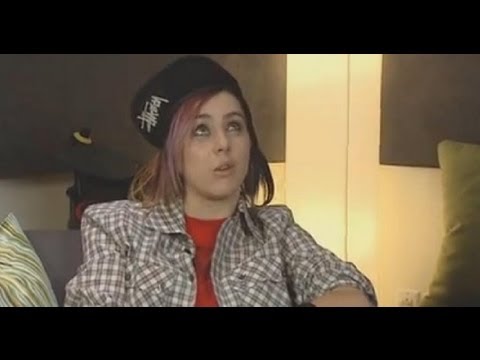 Did Lady Sovereign Kiss Katy Perry???