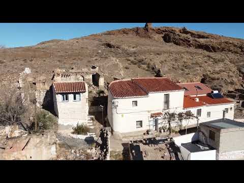 SOLD: Amazing rustic style home at the base of the Sierra Nevada Mountains.  €85,000