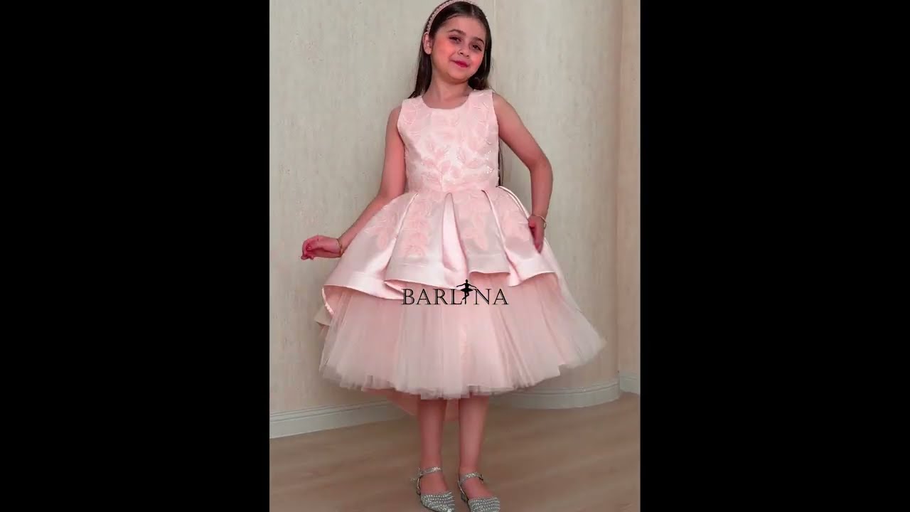 فستان بناتي وردي منفوش بتصميم هاي لو - سنة