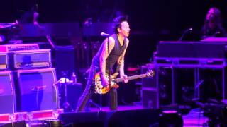 Joan Jett  - The French Song @ MSG March 3rd, 2016