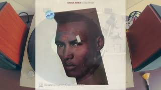【黑膠游牧】—— Grace Jones Living My Life