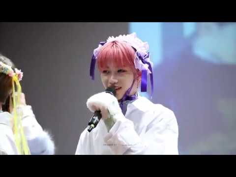 필릭스 직캠 (stray kids Felix focus) - 200111 fansign "너를 만나"