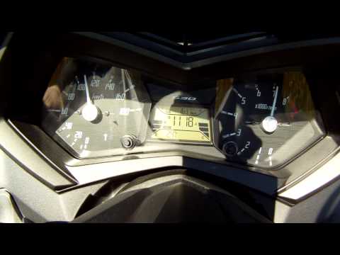 Beschleunigung Yamaha Tmax 530 mit 14g Pulley's