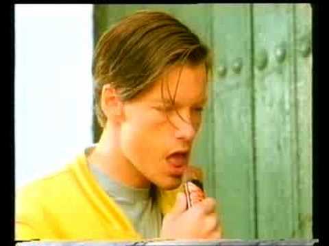 Mars commercial (Retreat) from the 90s (2)