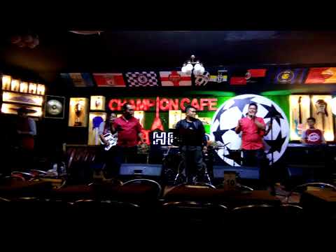 Interna Trio Feat Tian Labesta Trio Surat Narara @championcafe