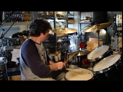 JOHN BONHAM DRUM SOUND ON A SMALL KIT * SHORT SNIPPET