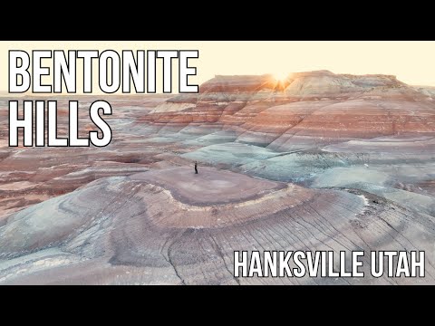 Mars? Travel Guide to The Bentonite Hills in Southern Utah near Hanksville, Utah