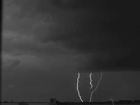 Phantom Ultrahigh-Speed Cameras - When Lightning Strikes (Part 3)