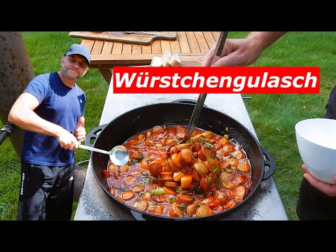 Wurstgulaschsuppe - eine Alternative zu Ungarische Gulaschsuppe. Party Suppe. Kazan , Dutch Oven