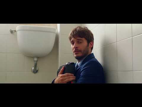 Arrivano i prof | Il bagno della scuola