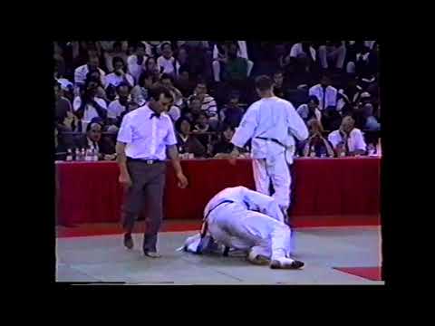 Gavin Rush v Felix Ntumazah BKK Crystal Palace