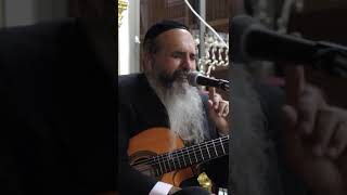 יוסף קרדונר על השיר 'שיר למעלות': "בדיוק חזרתי מהתבודדות ופתעום האיר לי בראש הניגון הזה"...