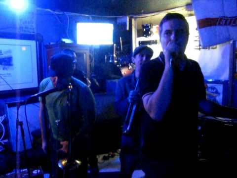 Magadog - Mad Professor @ Yeoman's Road Pub, Tampa, FL 1/21/11