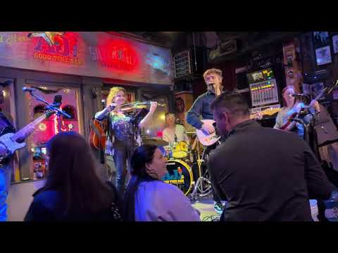 Nutshell/Broken Window Serenade - Chandler Brown - AJ's Good Time Bar (Nashville, TN)
