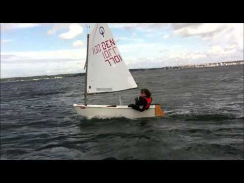 VITUS`  OPTI SAILING 10-14 KNOTS