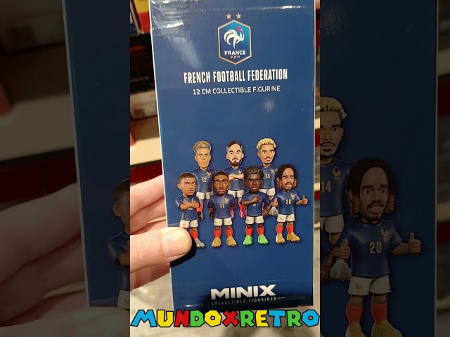 Vídeo relacionado con MINIX COLLECTIBLE FIGURINES Paolo Rossi - Modelo oficial del equipo nacional de Italia de 12 cm, figura detallada del jugador Azzurri, regalo de fútbol para fanáticos y coleccionistas