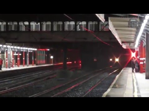 90029/90039 with 67009 dit 6x65 Warrington Arpley - Mossend Yard, Sun. 13th December 2015