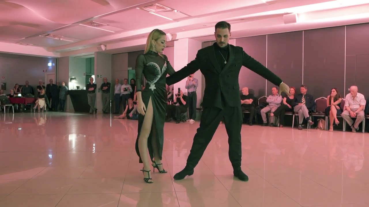 Mert Moran y Francesca Aracri - Catania